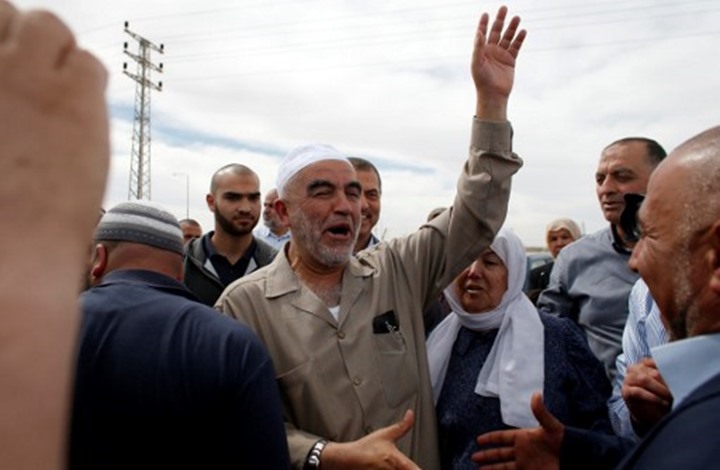 الاحتلال يطلق سراح الشيخ رائد صلاح