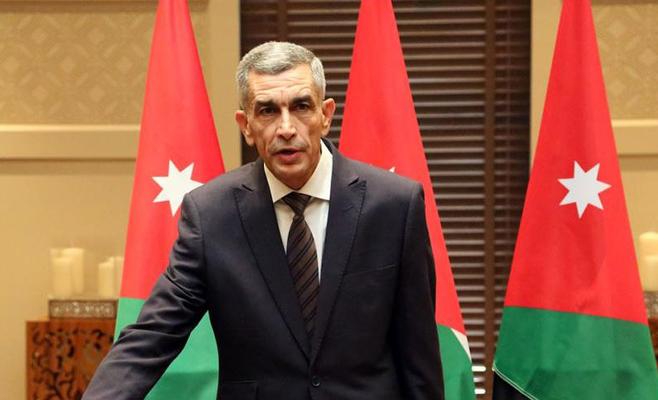 أول تعليق لوزير النقل على ترخيص