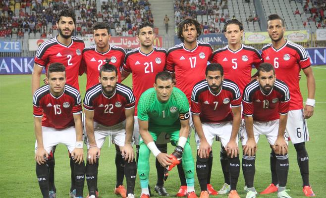 الإفتاء المصرية تجيز إفطار رمضان للاعبي