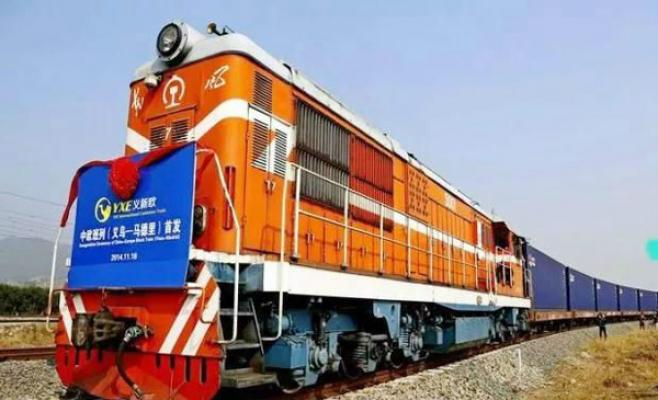 الصين تطلق قطار شحن يربطها بأوروبا