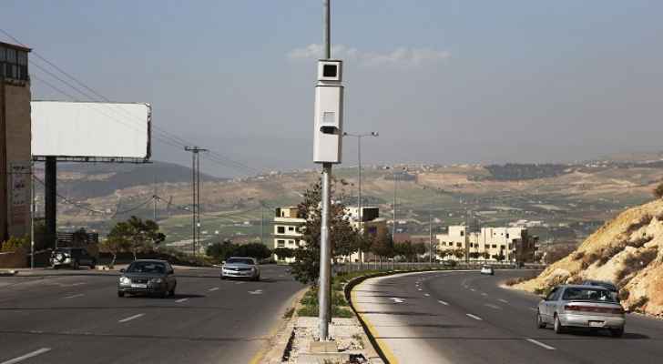 البدء بتشغيل كاميرات المخالفات في المملكة..