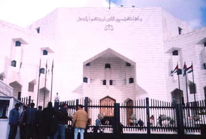 تنقلات لقضاة ومدعين عامين شرعيين (أسماء)