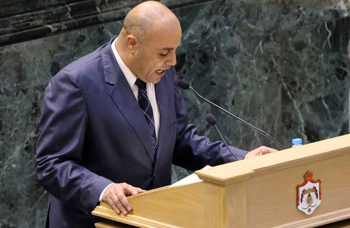 الحباشنة يطالب برحيل الحكومة لإخفاقها الاقتصادي