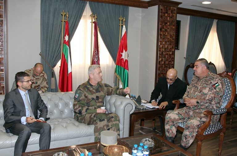فريحات يستقبل قائد القوات المسلحة الفرنسية