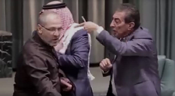 ’محمد مرسي‘ يعصف بجلسة مجلس النواب