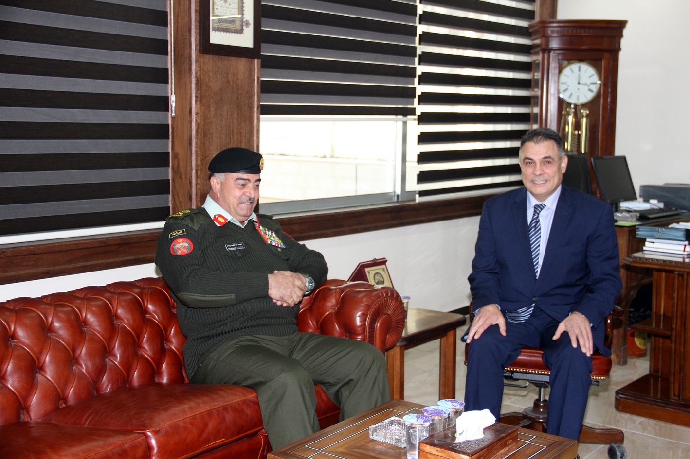 فريحات يزور جامعة البلقاء التطبيقية (صور)