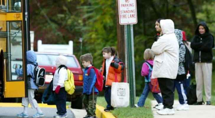 غرامة باهظة لذوي المتأخرين على المدارس