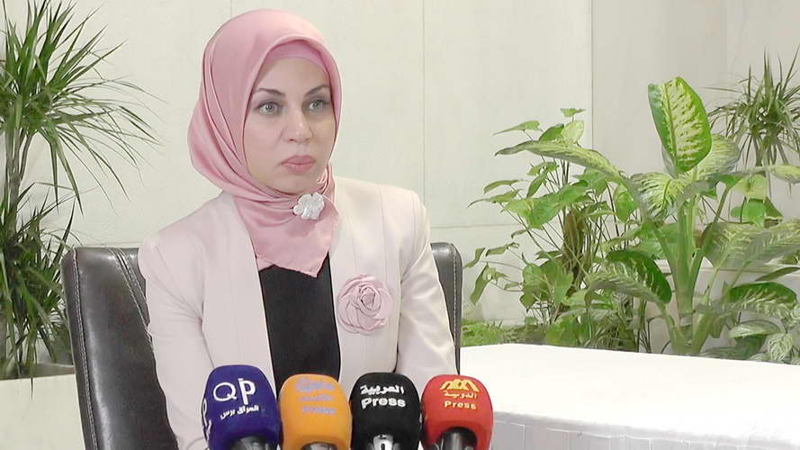 برلمانية عراقية تنفي لقاء سياسيين سنة