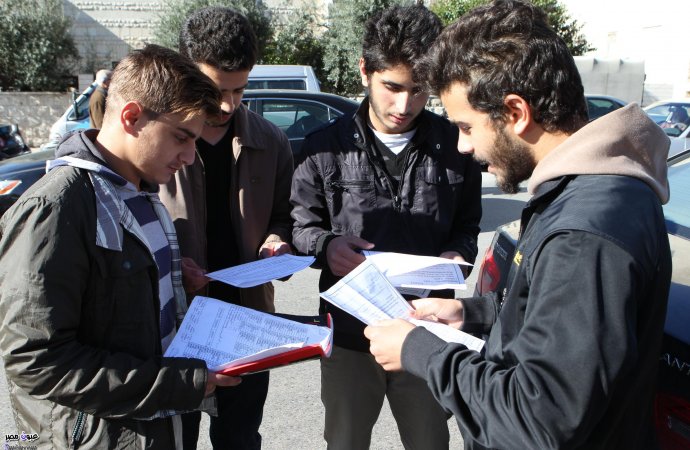 التربية تنفي وجود خطأين في سؤالين