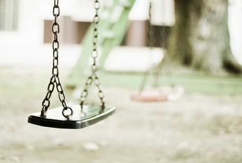 وفاة طفل شنقا بحبل ارجوحة في