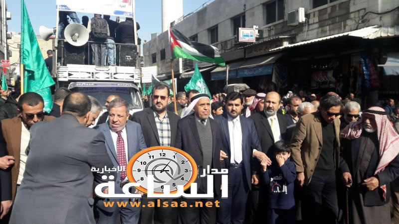 مسيرة الحسيني: إنما الاقصى عقيدة (صور)