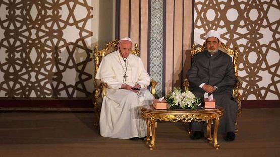 البابا يصلي من أجل شيخ الأزهر