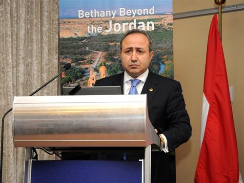 نفاع: الاردن مهد الديانة المسيحية بالعالم