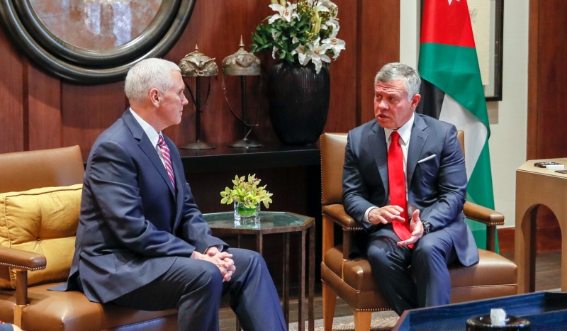 الملك لـ بنس: سنكون صادقين وصريحين