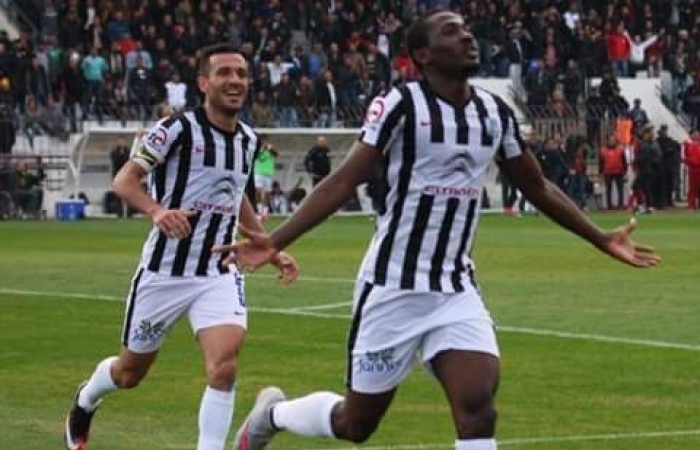 الصفاقسي يكتسح الملعب التونسي