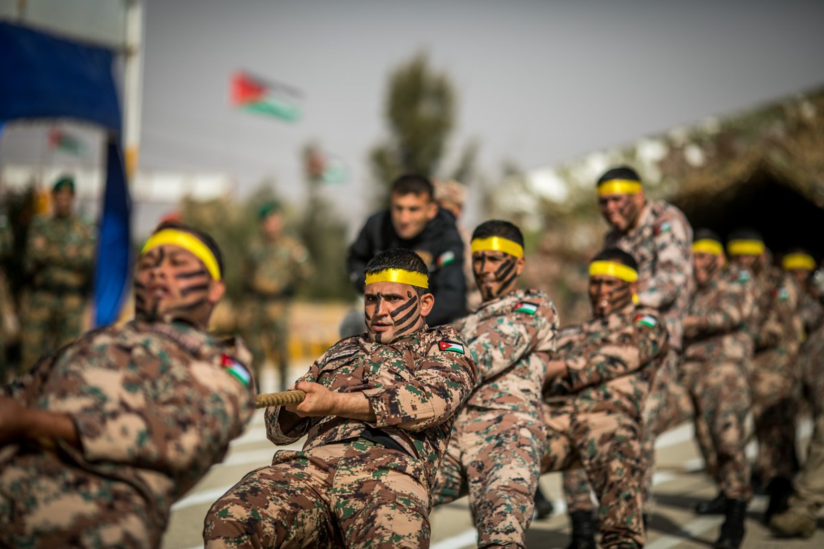 الملك يحضر احتفال (أم النشامى) ..