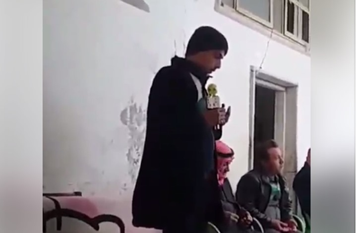 حدث في سوريا.. شاب وقف ينعى