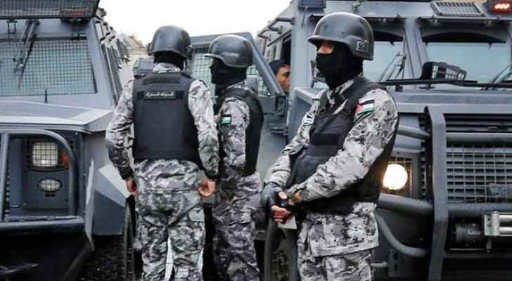 بدء محاكمة أردني ’صنع متفجرات‘ لاستخدامها