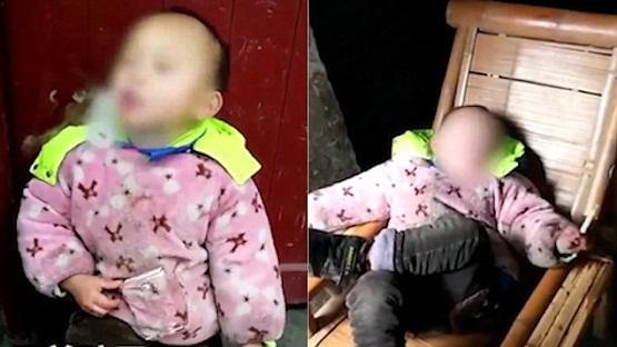 طفل في الرابعة يدخن كالمحترفين (فيديو)