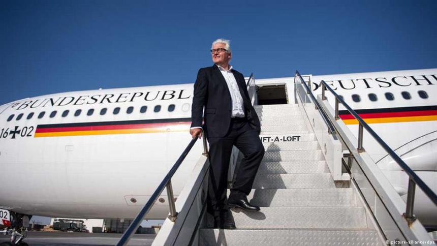 الرئيس الألماني يلتقي جنوده في الأردن