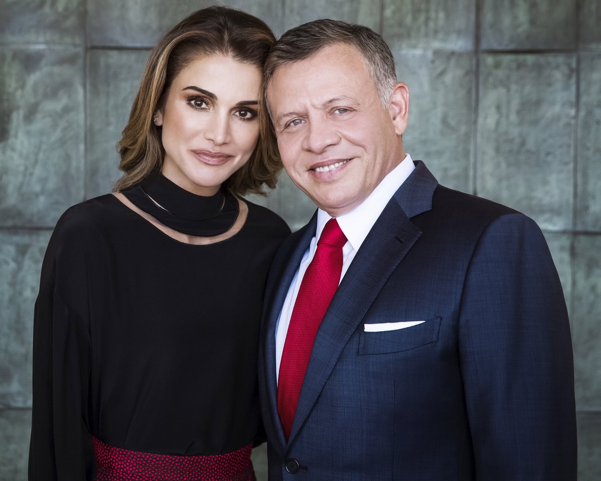 هكذا هنأت الملكة رانيا الملك بعيد