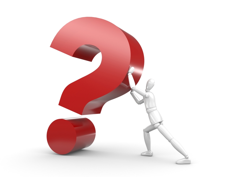 منع نائب سابقة ورجلي أعمال من