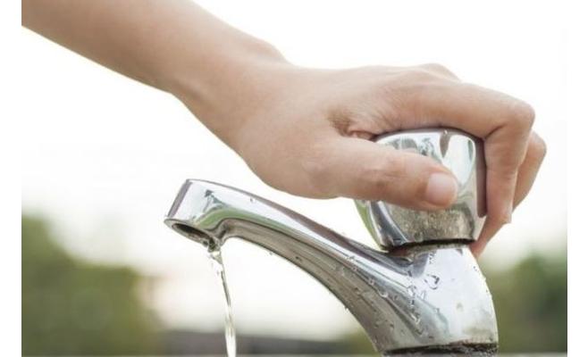 وقف ضخ المياه عن مناطق في