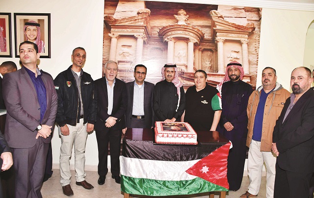 أردنيو الكويت يحتفلون بعيد ميلاد الملك