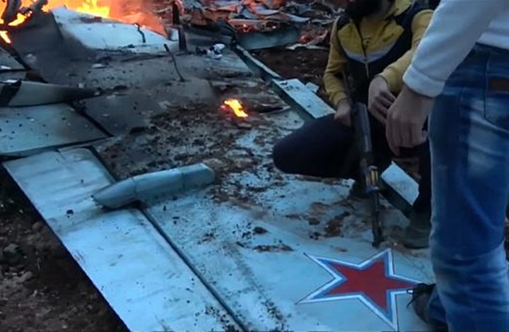 الطيار الذي سقط بإدلب فجر نفسه