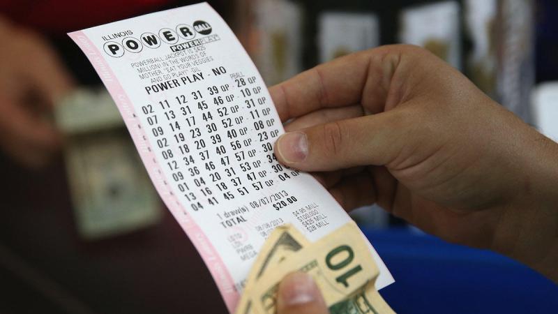 امرأة تضيع على نفسها الفوز بـ600