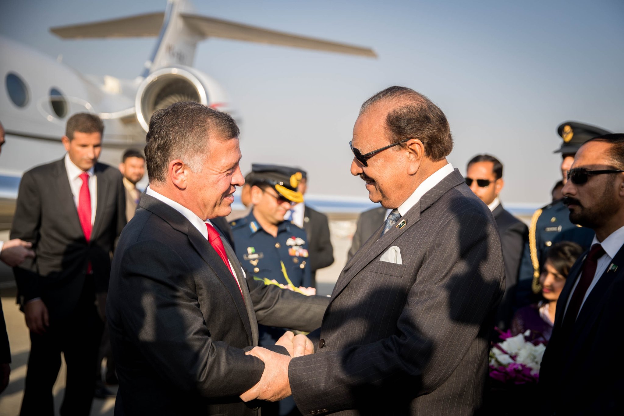 الملك يصل إلى باكستان