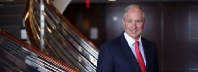 مستشار ترمب يتبرع لمكتبة إسرائيلية بـ