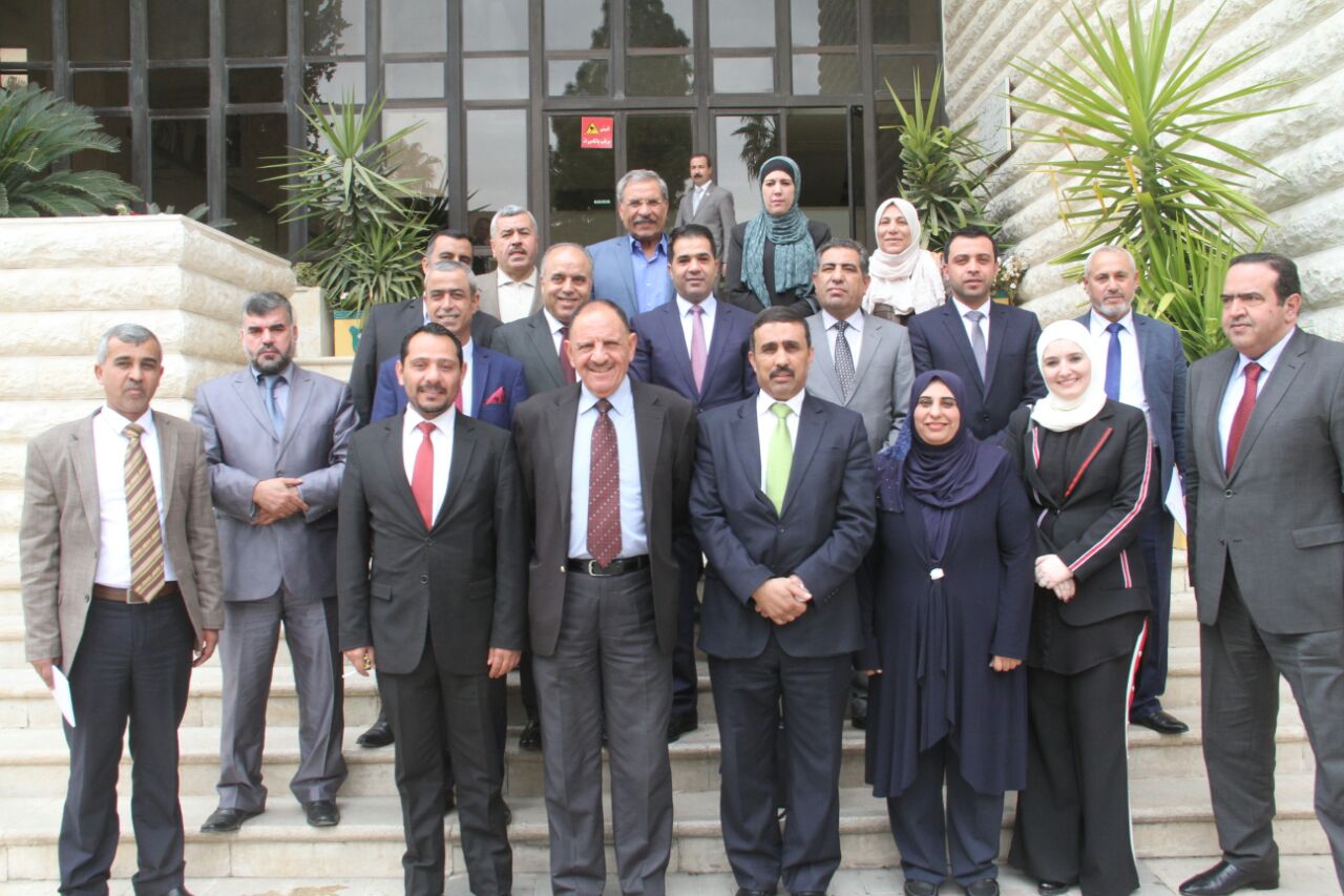 مجلس العاصمة يطلق جائزة سنوية للشباب