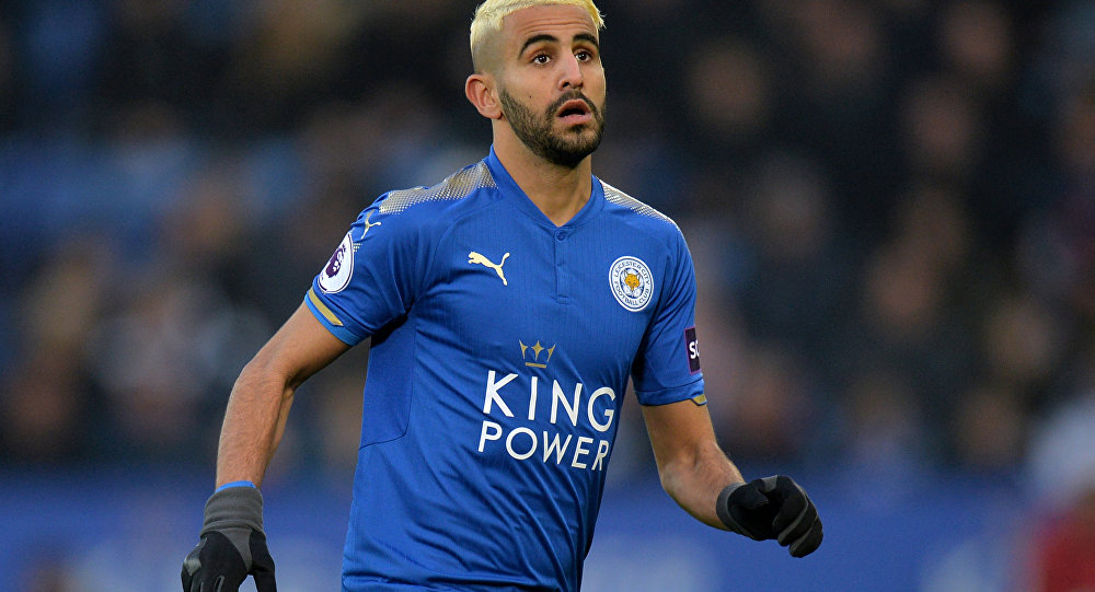 محرز يهاجم أصدقاءه والصحفيين