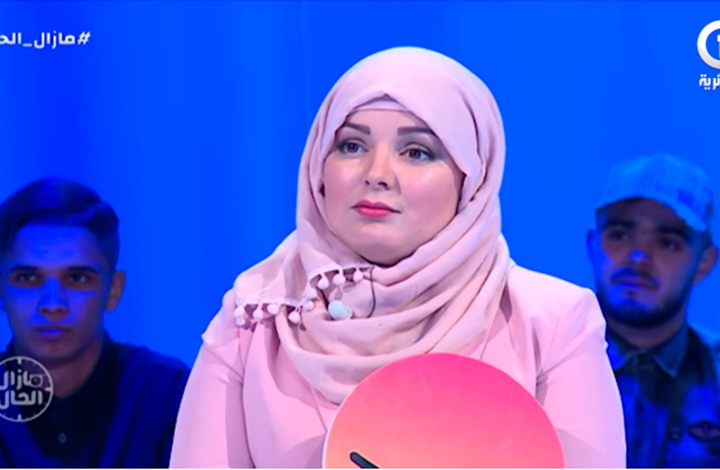 برلمانية جزائرية تشكو الفقر (شاهد)