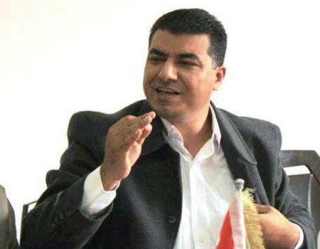 وزير الزراعة يحيل ثلاثة موظفين الى