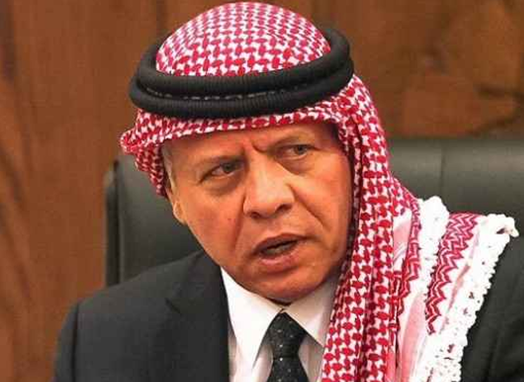 الملك يعزي بوتين