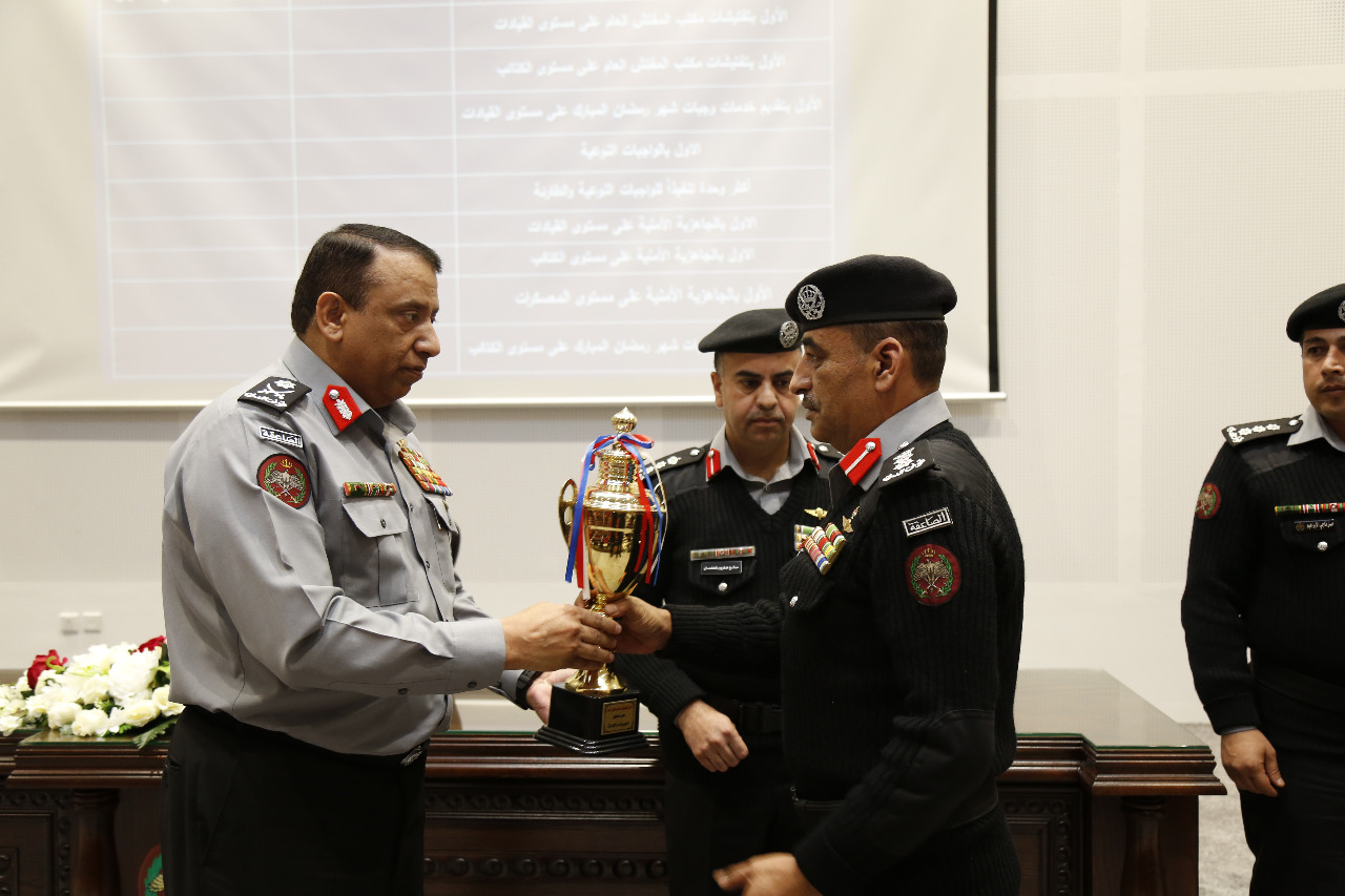 الحواتمة: توفير الأمن للمواطنين أمانة سنسأل