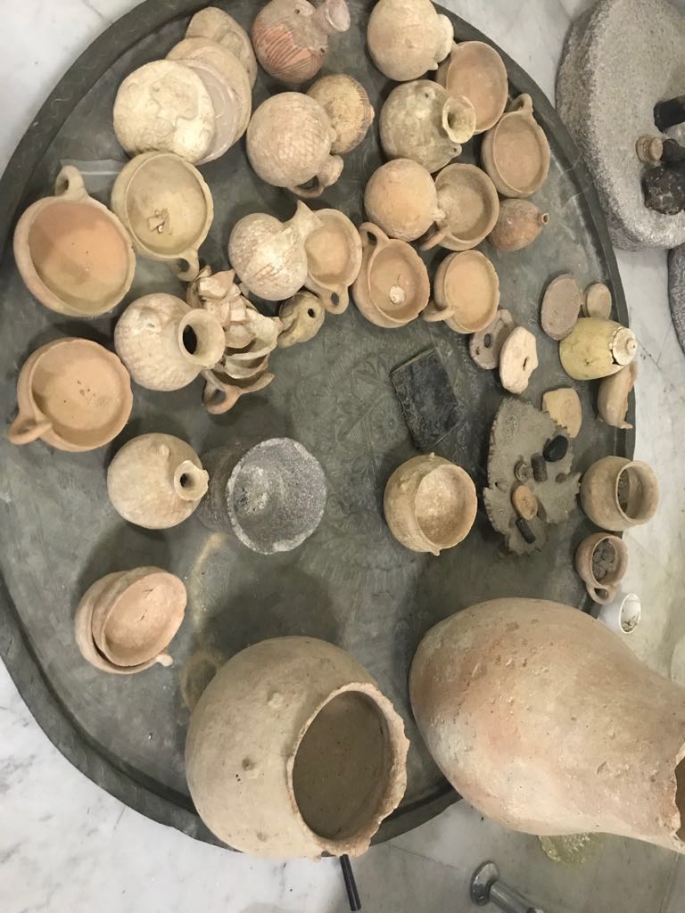 ضبط مجموعة كبيرة من القطع الاثرية