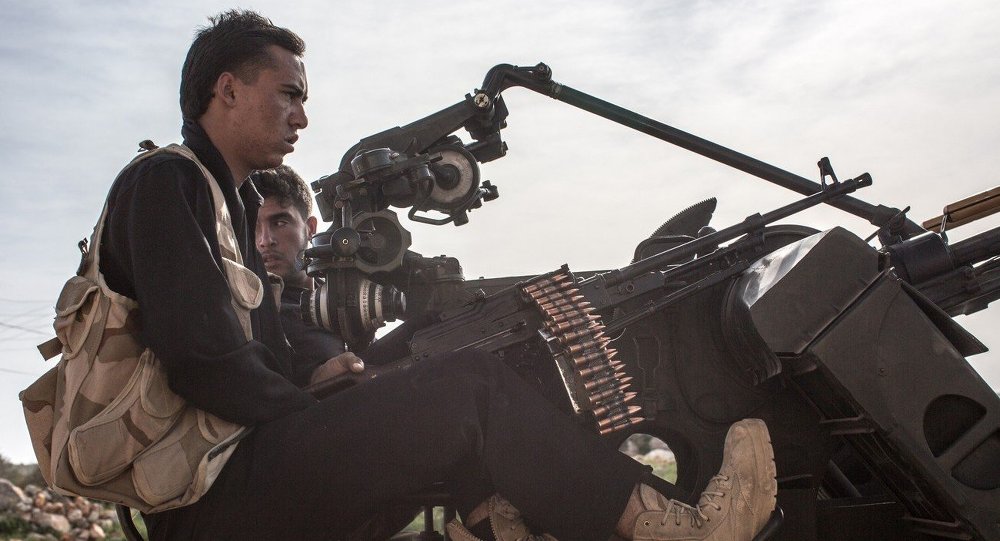 صخرة تقتل 4 مقاتلين سوريين وهم