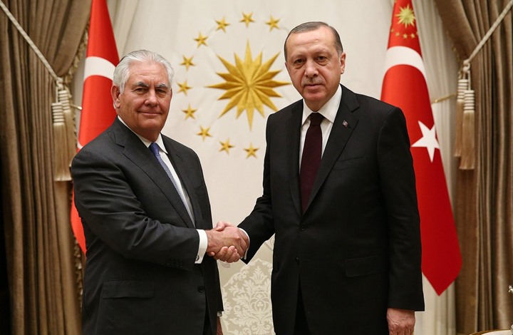 أردوغان يلتقي تيلرسون بعد تحذيره واشنطن