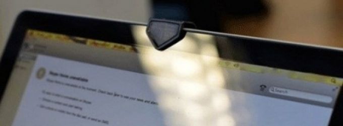 تغطية كاميرا جهازك تحميك من التجسس