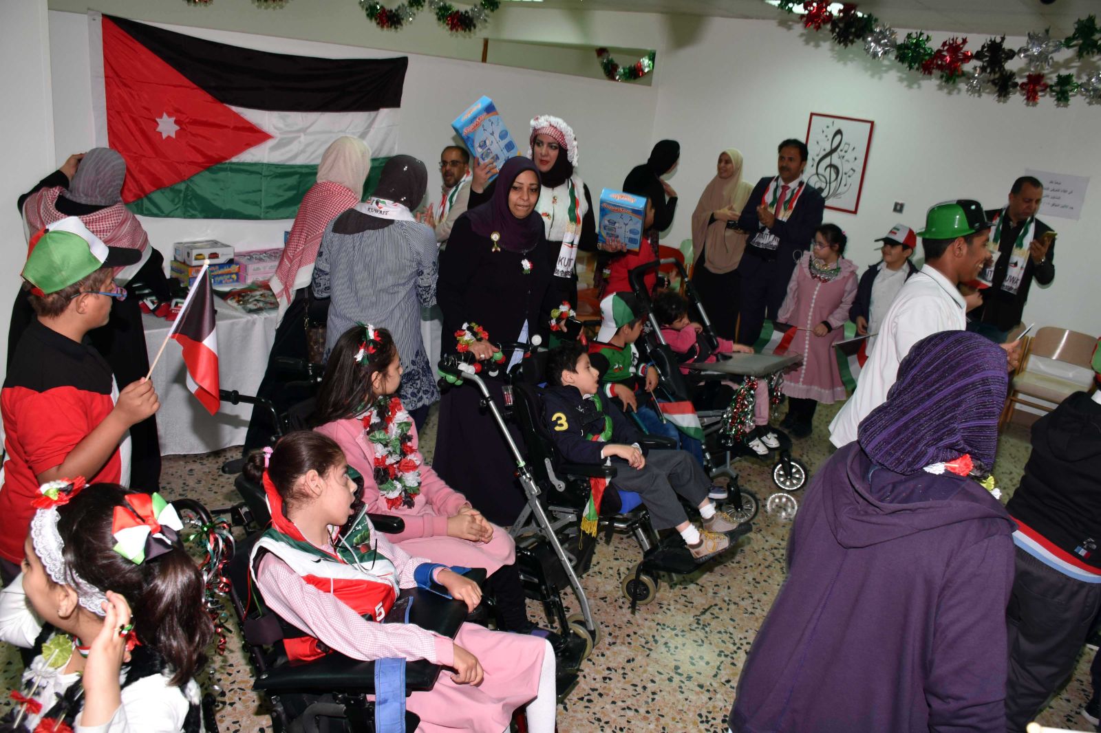 الجالية الاردنية بالكويت تزور الجمعية الكويتية