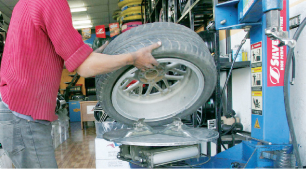 قريبا.. تسعيرة ’محددة وملزمة‘ لمحلات البناشر