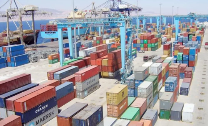 تراجع العجز بالميزان التجاري بنسبة 6ر8