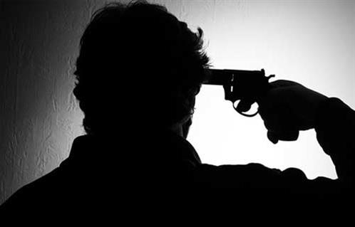 شاب ينتحر رميا بالرصاص في حضرة