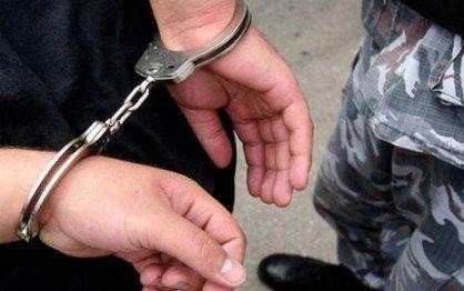 القبض على مطلوب خطير بقضايا سرقات