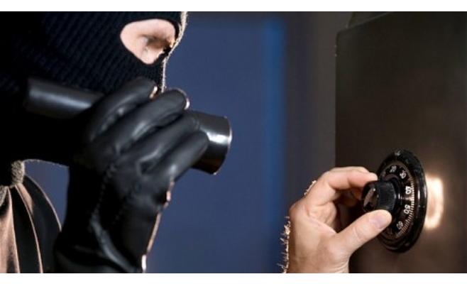 سرقة ربع مليون يورو من منزل