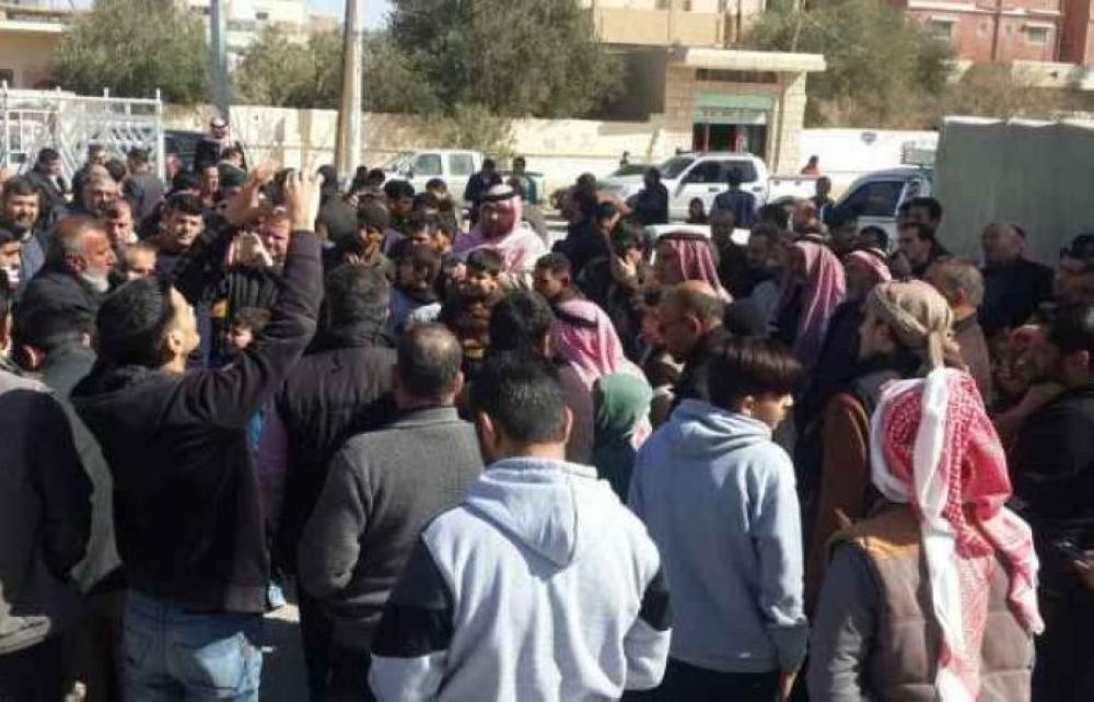 وقفة احتجاجية في معان رفضا لقرارات