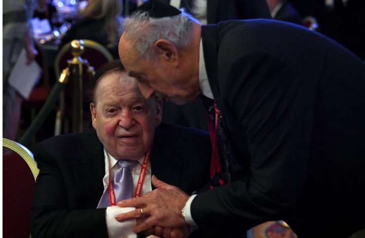 ملياردير أمريكي يعرض تحمل تكاليف نقل